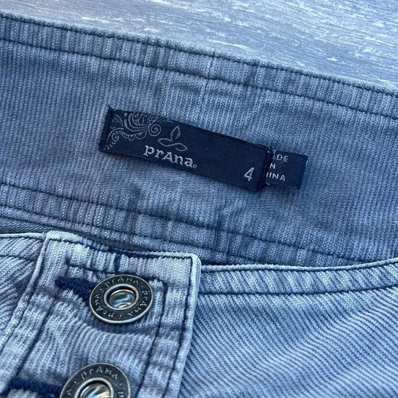 Prana Merrigan Corduroy Mini Skirt, grey - Picture 7 of 8